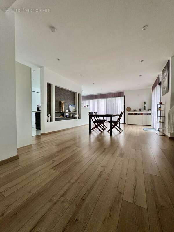 Photo 5 - Maison à MONTREUIL-JUIGNE