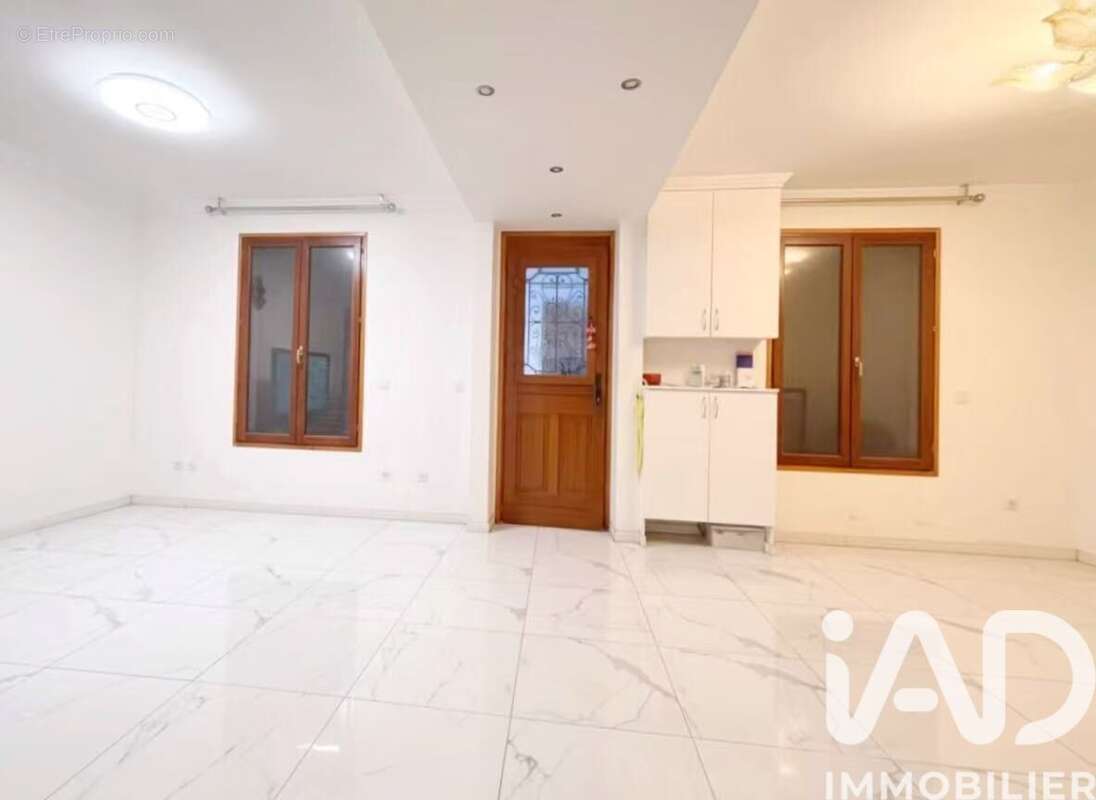 Photo 2 - Maison à DRANCY