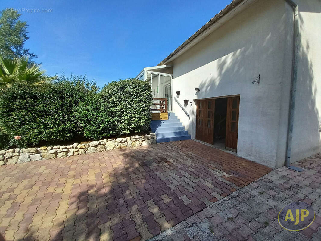 Maison à GAILLAN-EN-MEDOC