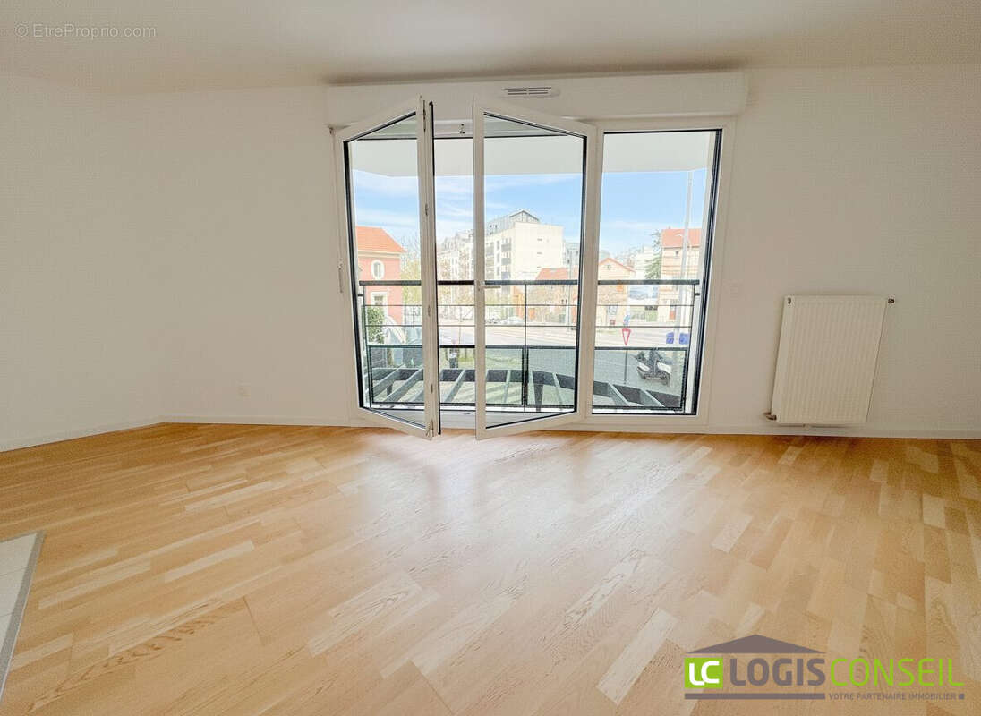 Appartement à CHATILLON