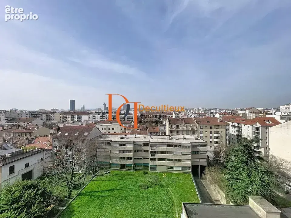 Appartement 82 m² à Villeurbanne  - photo 7