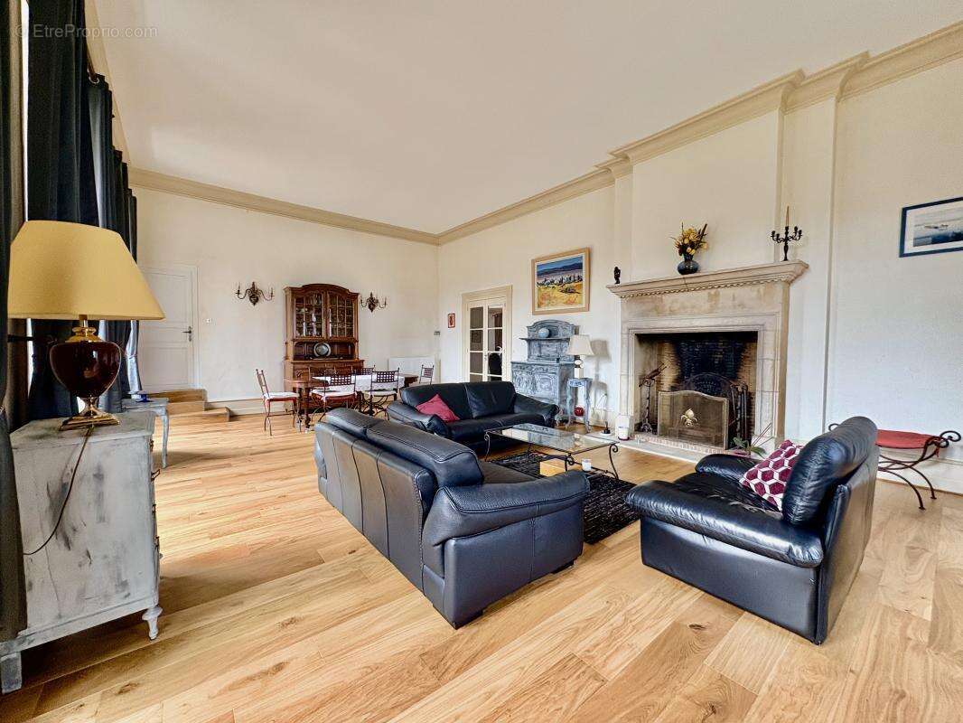 Appartement à DOMARIN