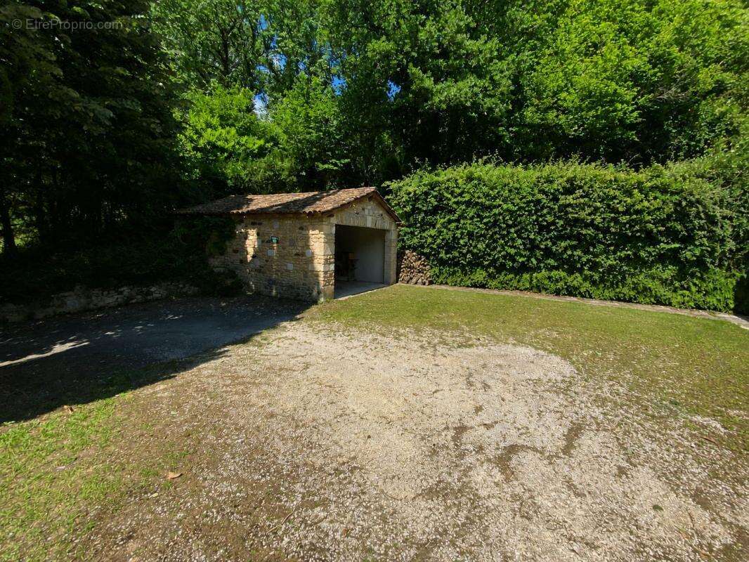 Maison à LE BUGUE
