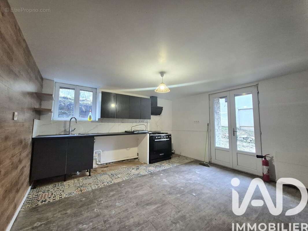 Photo 3 - Maison à NOUZONVILLE