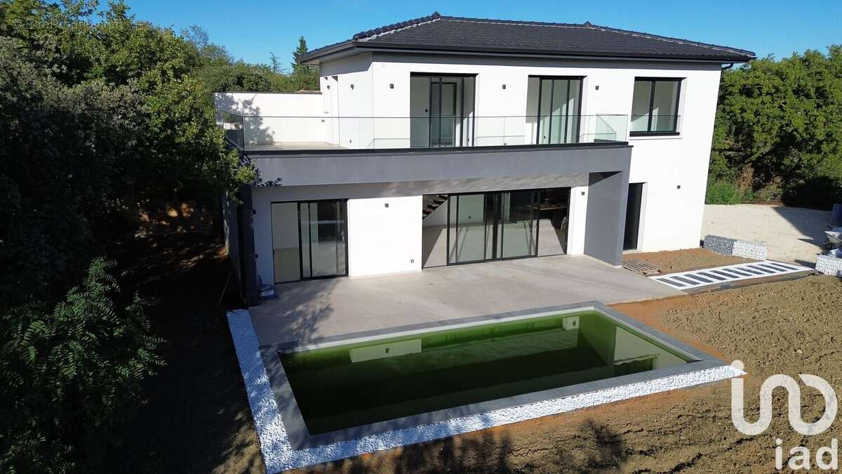 Photo 1 - Maison à MALATAVERNE