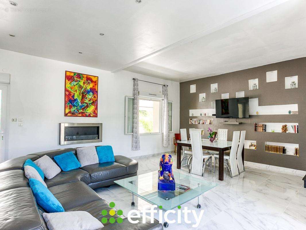 Maison à SAINT-FONS