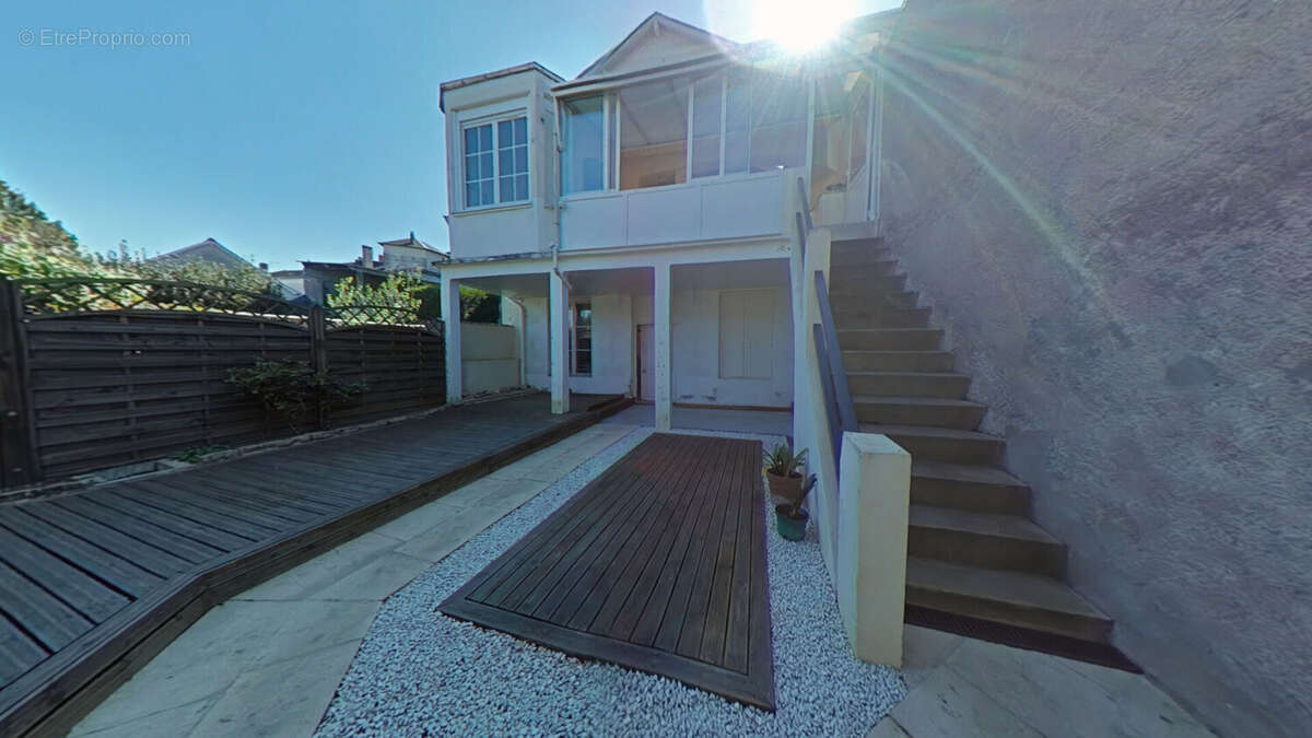 Appartement à SAINTE-MAURE-DE-TOURAINE