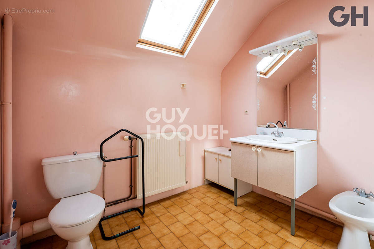Maison à SOISY-SUR-SEINE