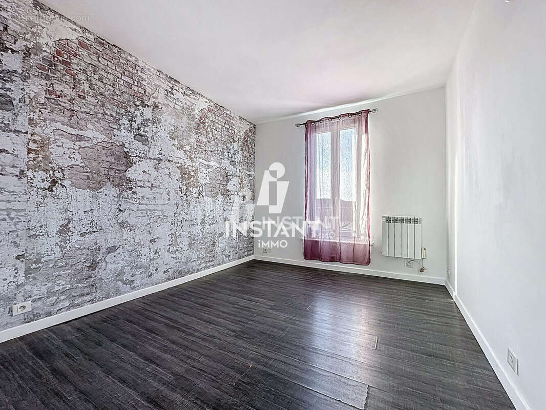 Appartement à LE BLANC-MESNIL