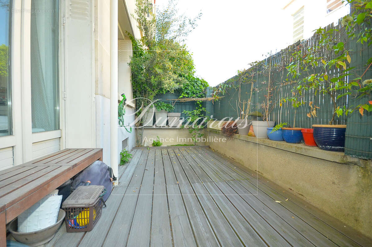 Appartement à PARIS-15E