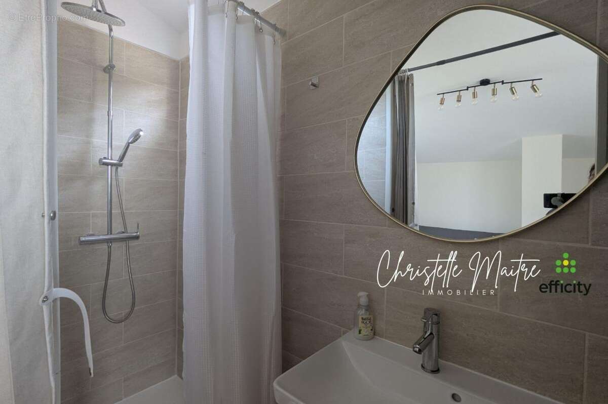 Maison à SAINT-MARTIN-DE-CRAU