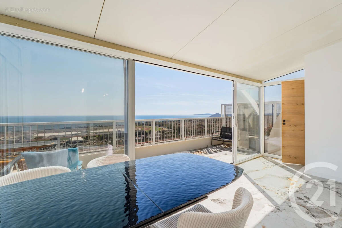 Appartement à CAGNES-SUR-MER