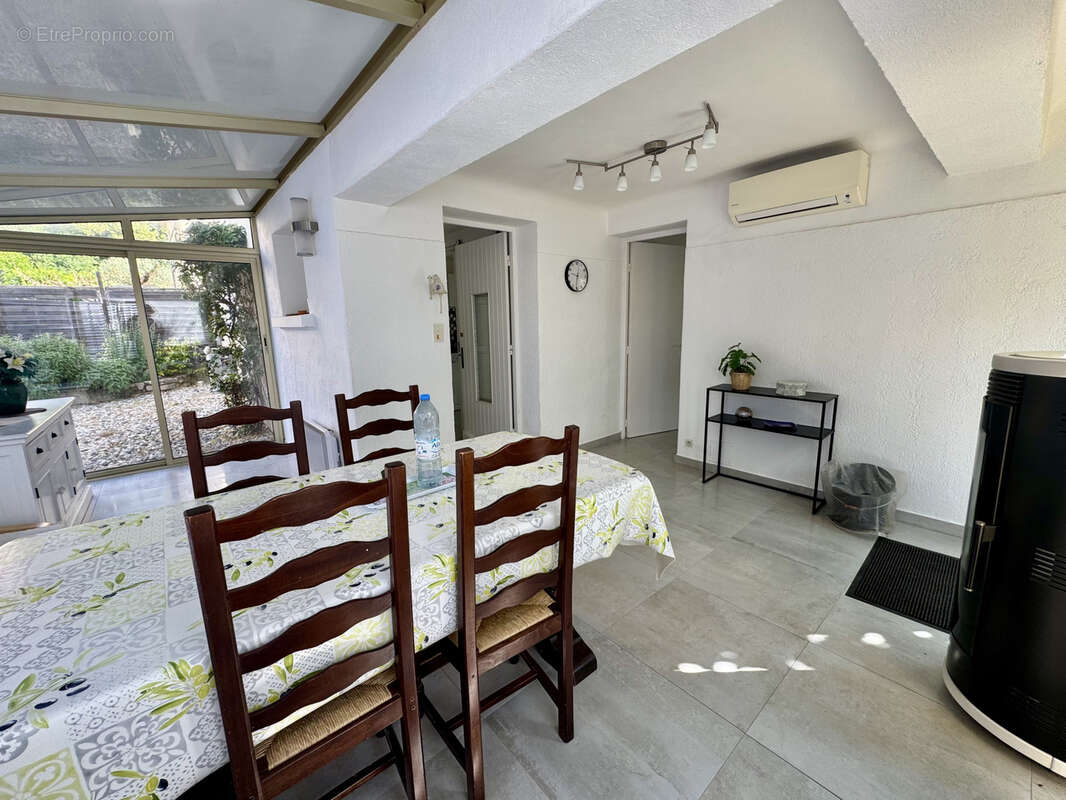 Buis les baronnies-villa 4 chambres de 120 m2 - photo 8