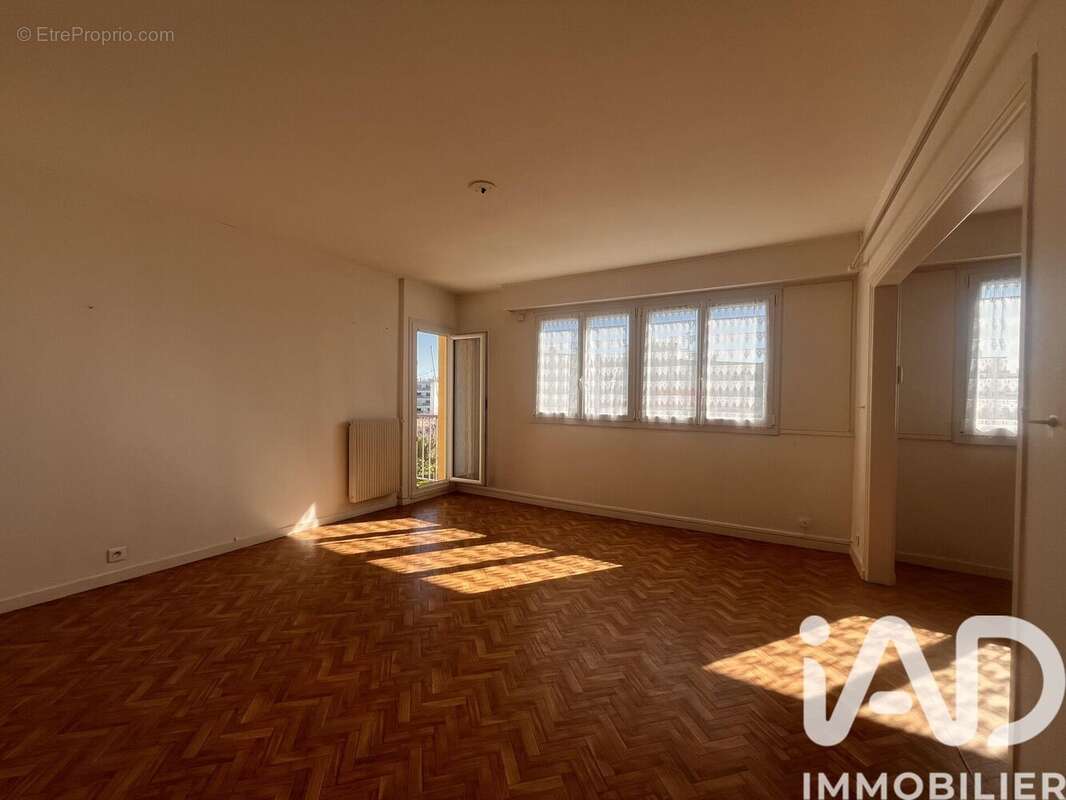 Photo 3 - Appartement à LANESTER