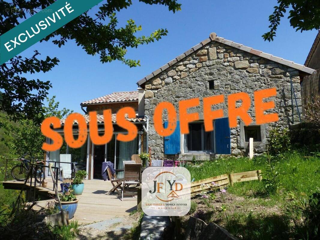 Photo 1 - Maison à SAINT-JULIEN-DU-GUA
