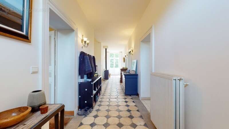 Maison à THONNE-LES-PRES