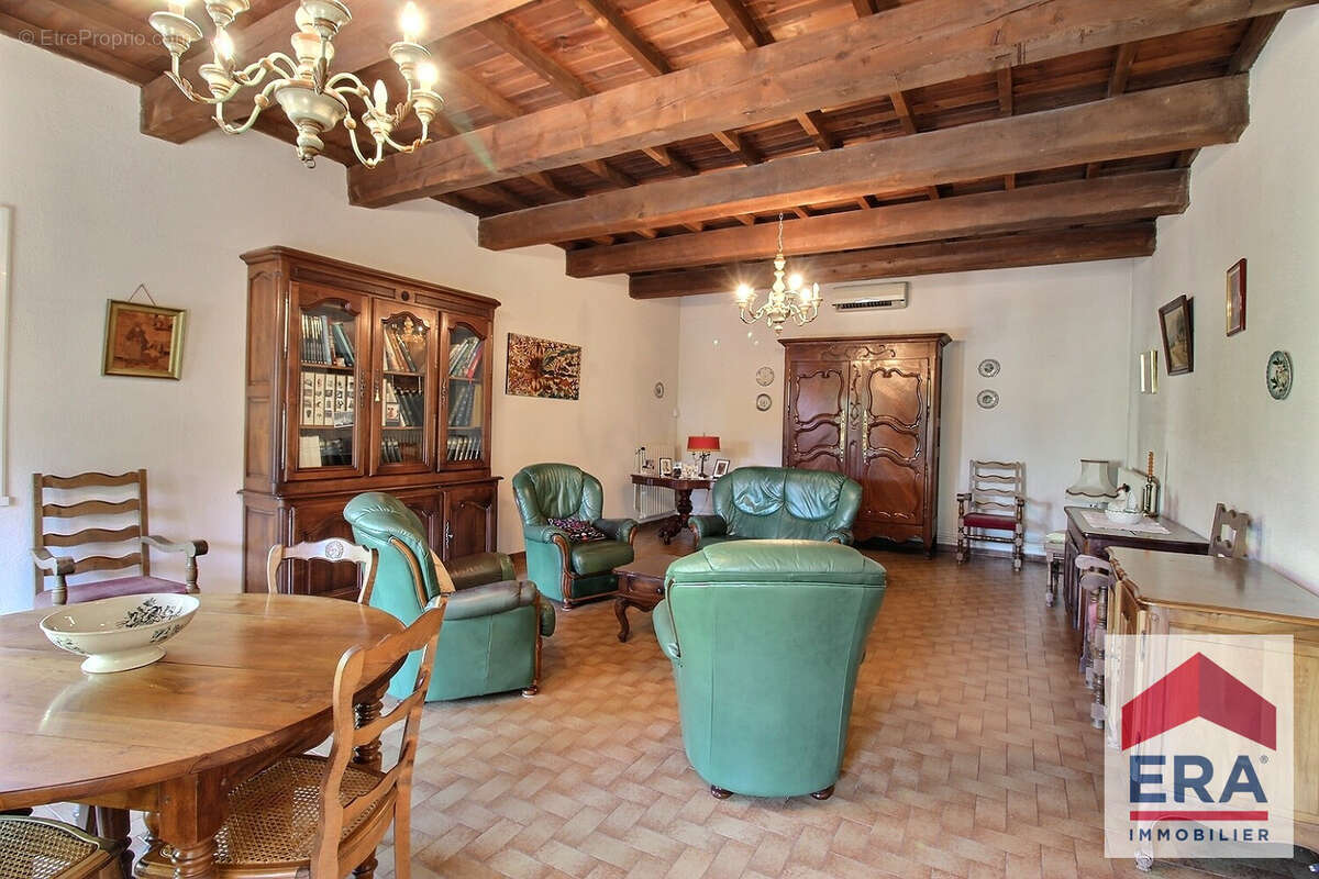 Maison à ORANGE