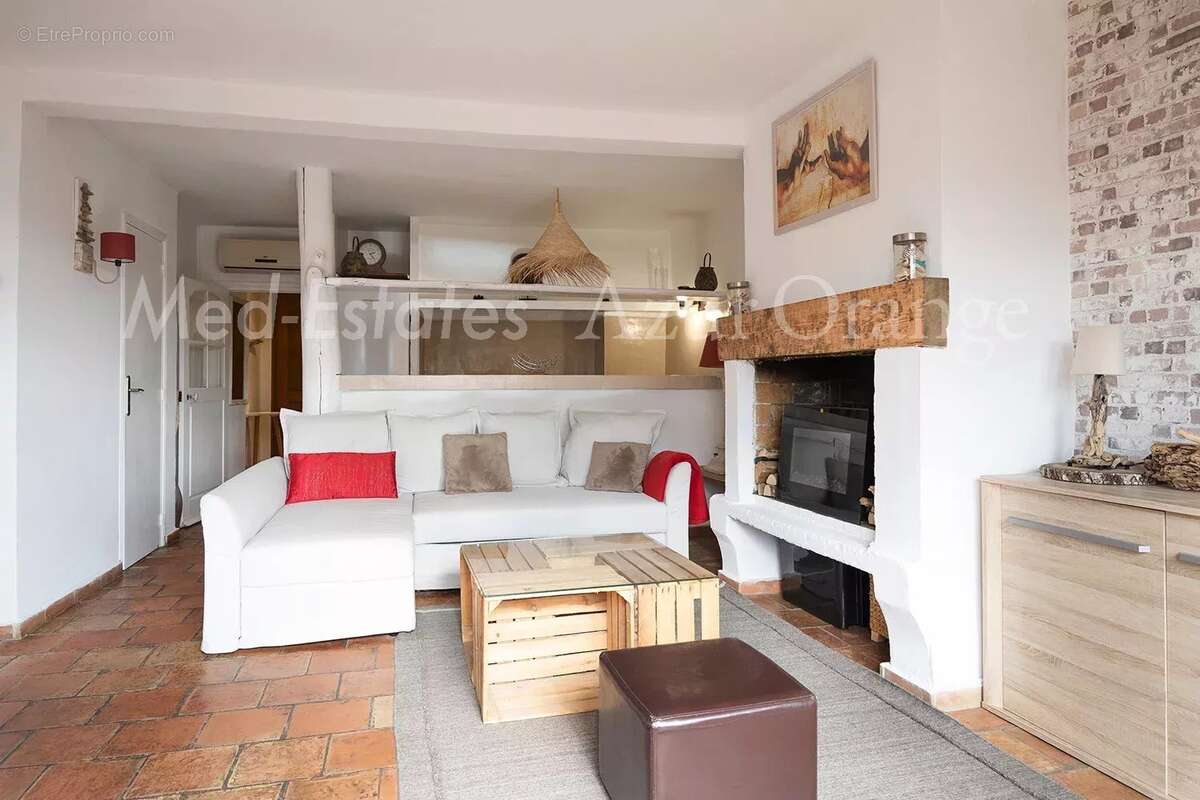 Appartement à GRIMAUD