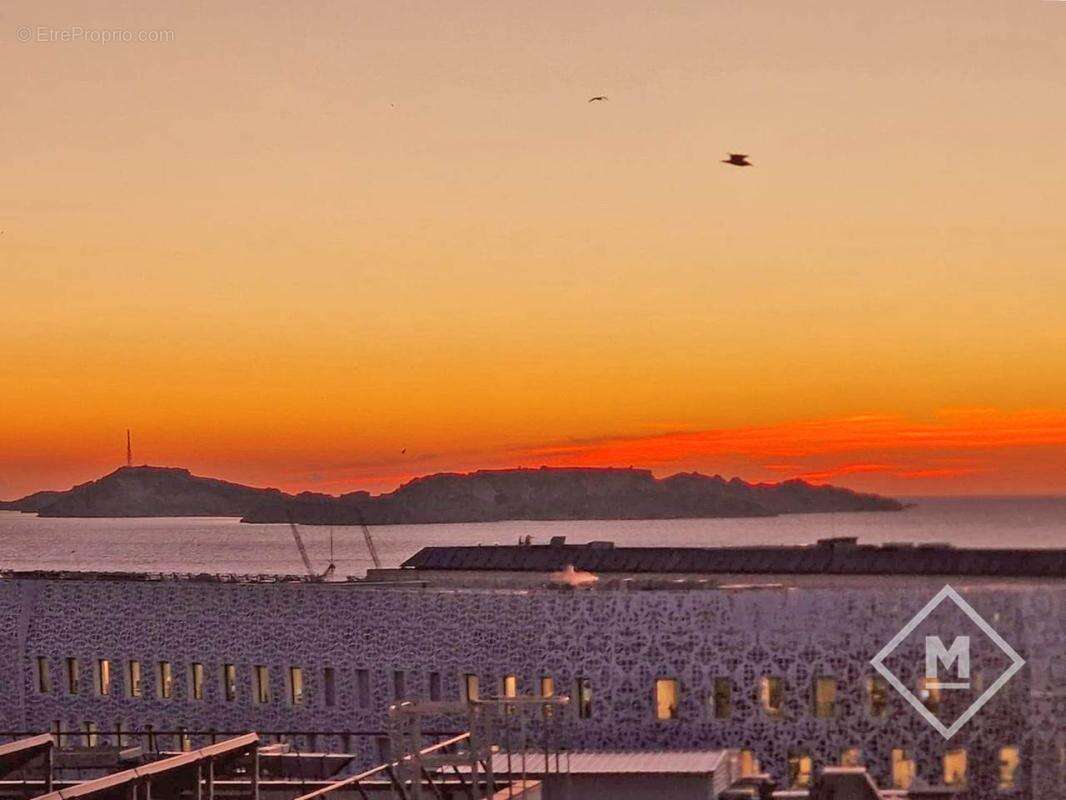 Appartement à MARSEILLE-2E