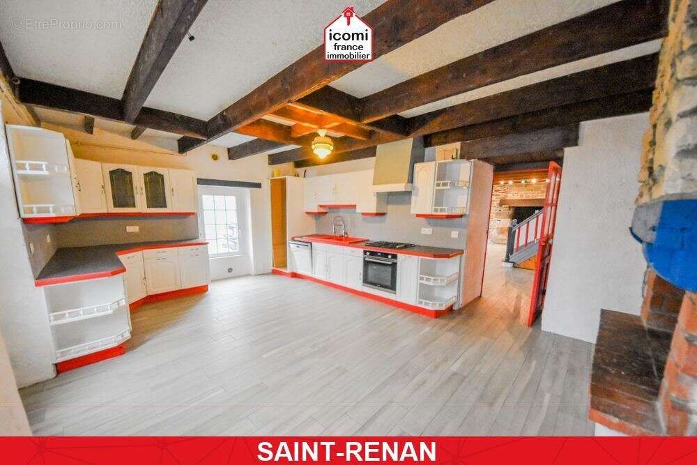Maison à SAINT-RENAN