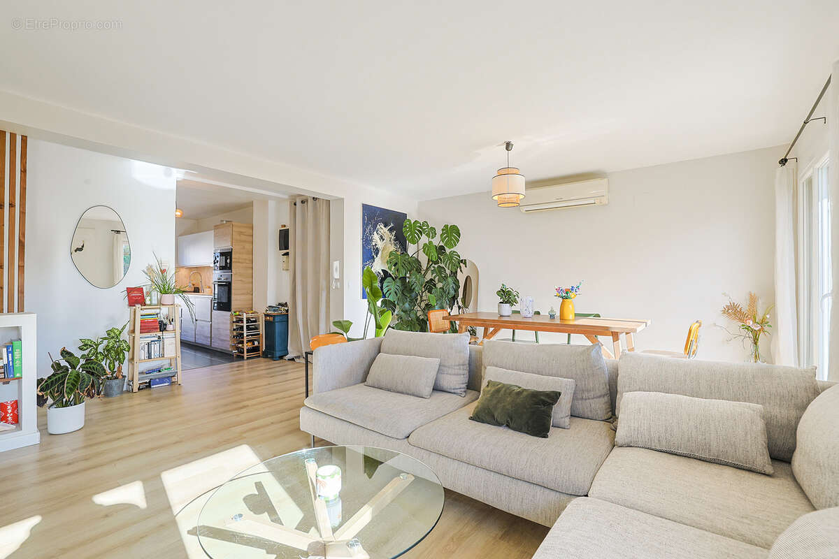 Appartement à LA GARDE