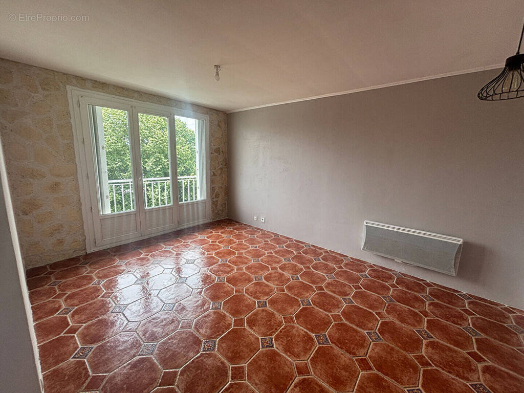 Appartement à CHATEAUROUX
