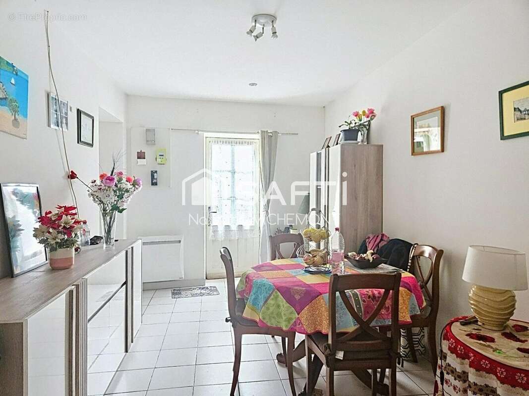 Photo 2 - Maison à ANGOULINS