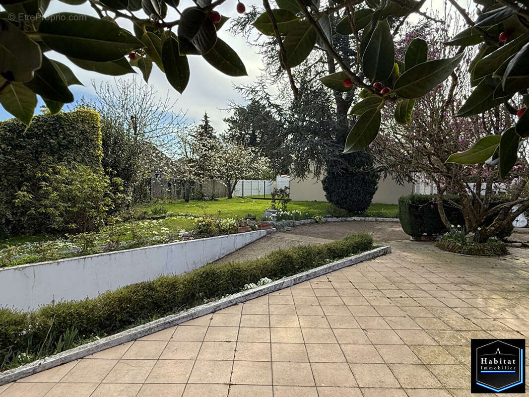 Maison à NANTEUIL-LE-HAUDOUIN