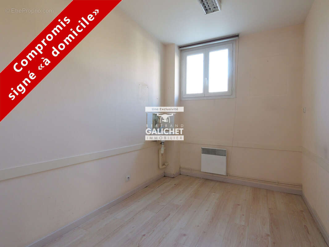 Commerce 165 m² à Gap  - photo 6