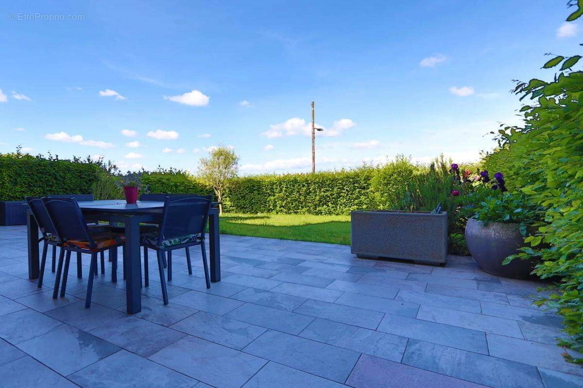 Appartement à ANNECY-LE-VIEUX