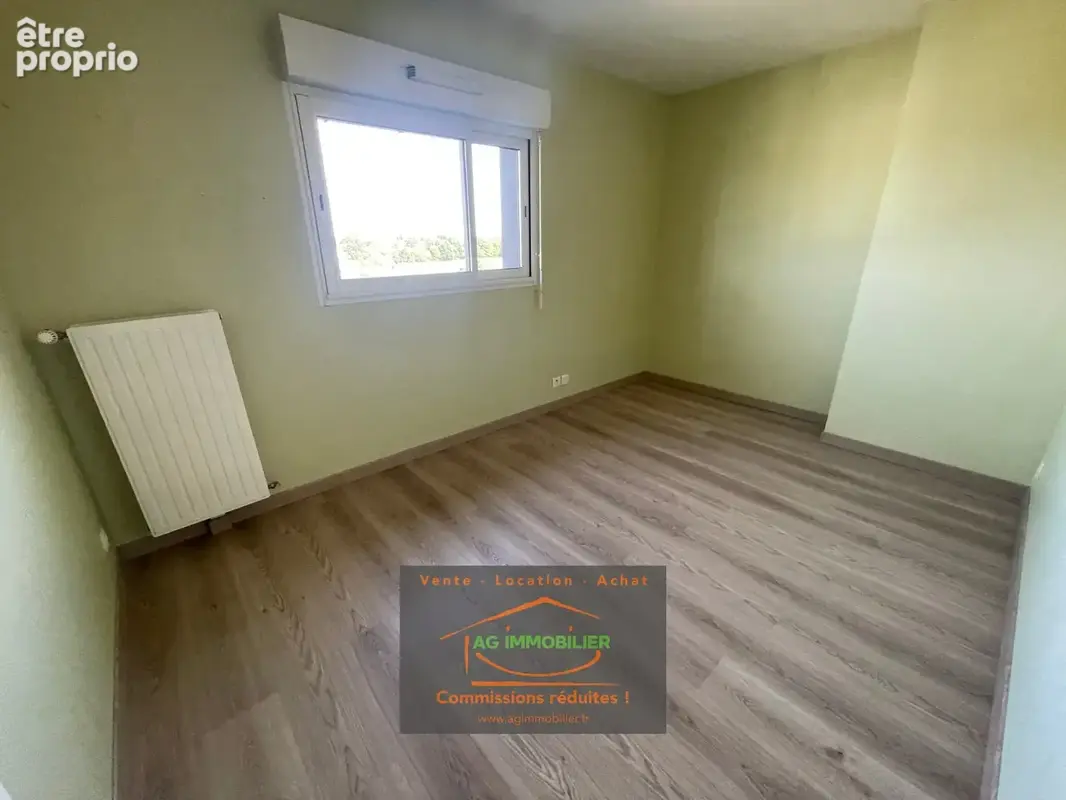 Appartement 90 m² à Pace  - photo 9