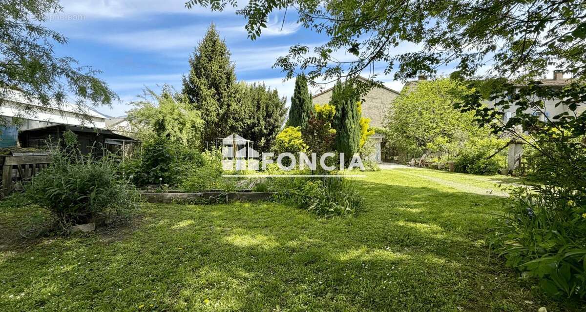 Maison à DOMENE