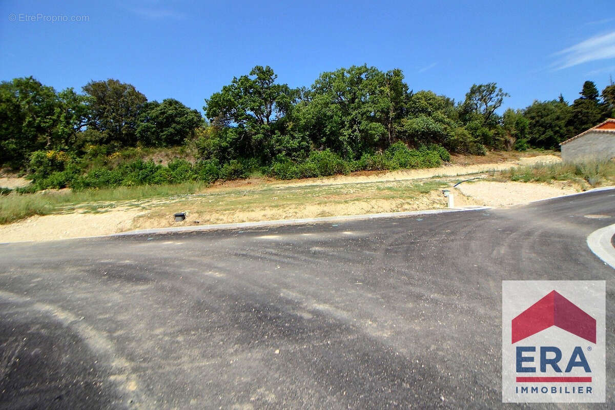 Terrain à BOURG-SAINT-ANDEOL