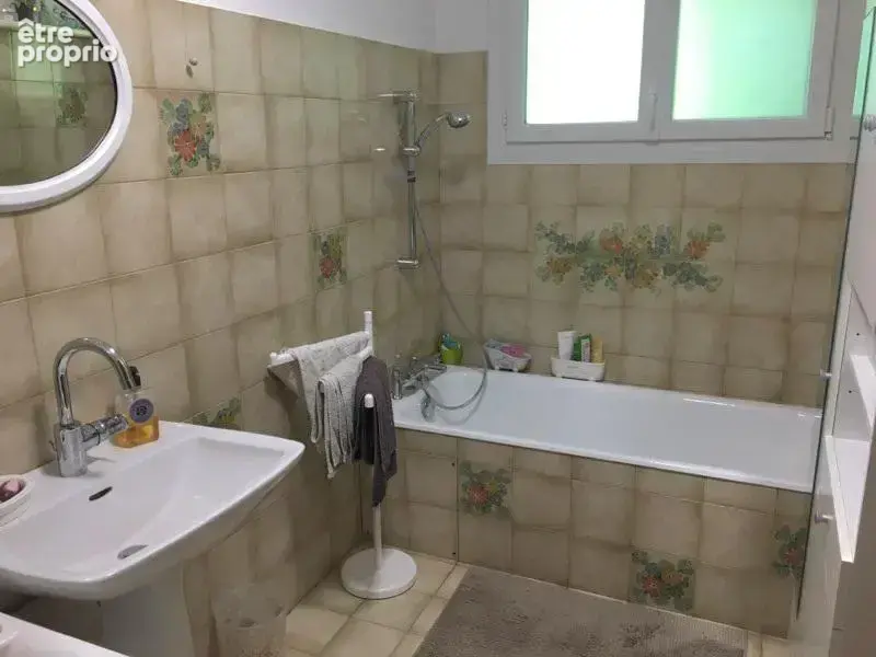 Maison 123 m² à Sains-En-Amienois  - photo 7