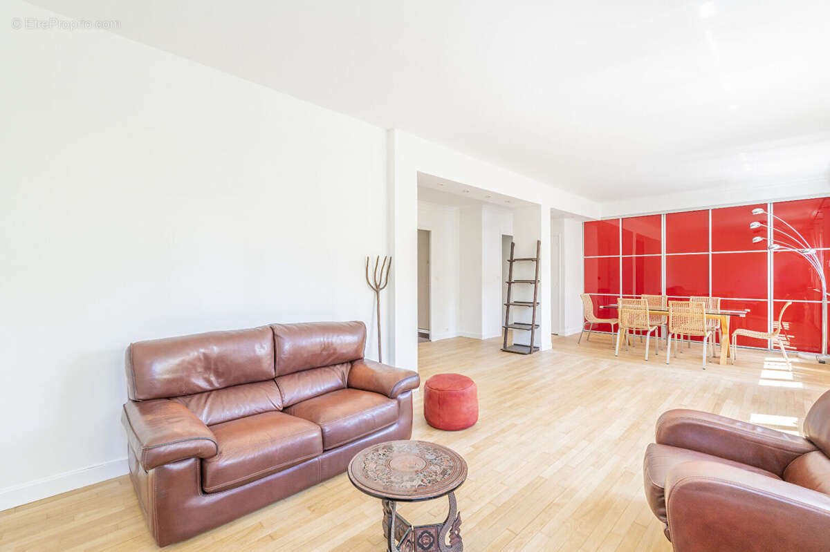 Appartement à GARCHES