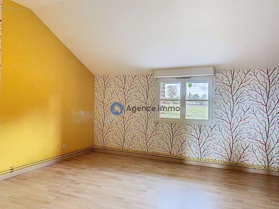 Maison à CHATEAU-LA-VALLIERE