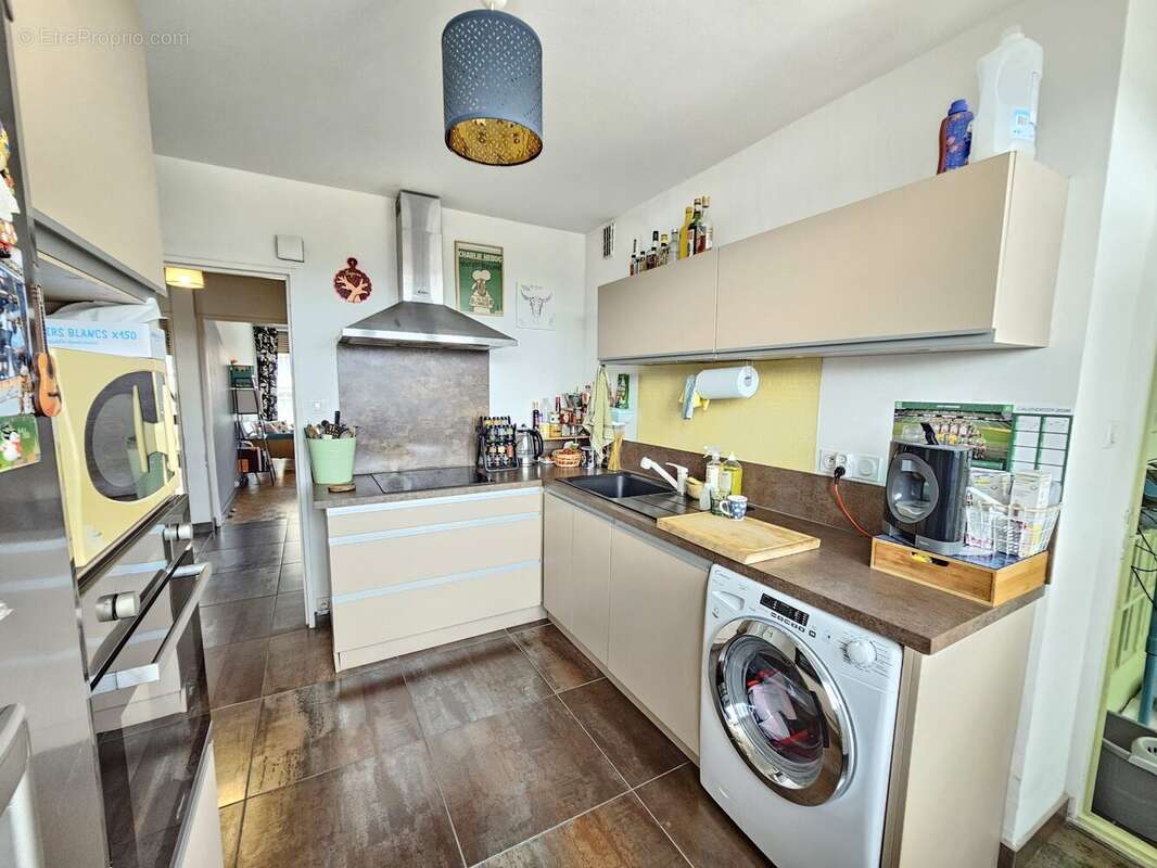 Appartement à SAINT-ETIENNE