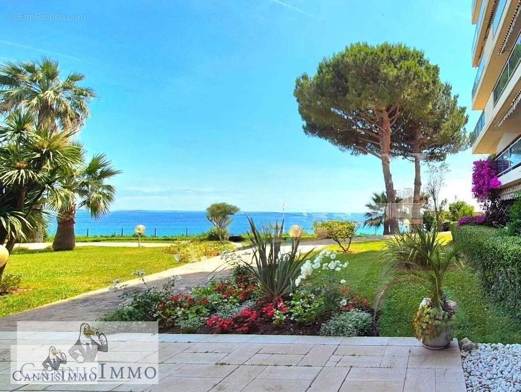 Appartement à CANNES