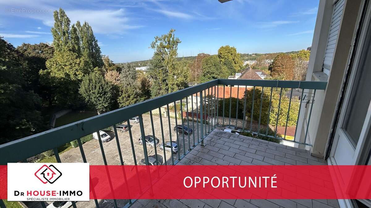 Appartement à DAMMARIE-LES-LYS