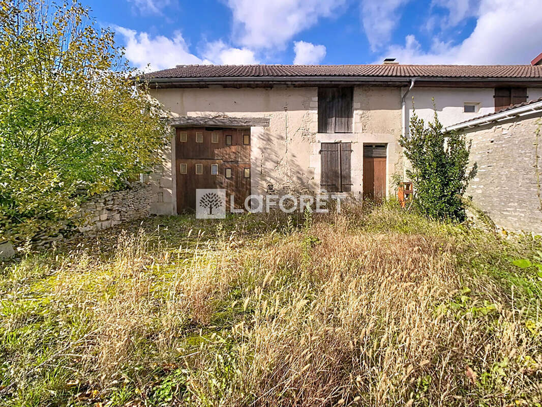 Maison à CERISIERES