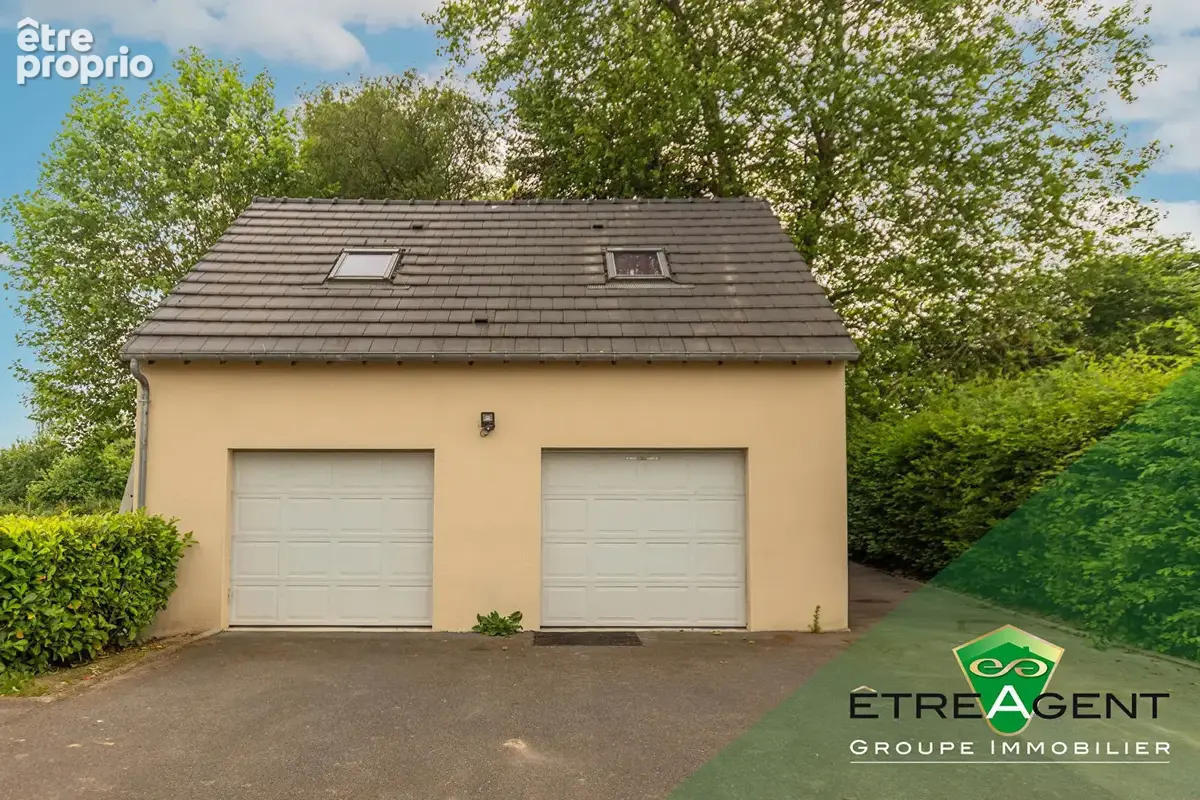 Maison SAINT-HILAIRE-SUR-RISLE - 197 m² - 5 chambres - photo 16