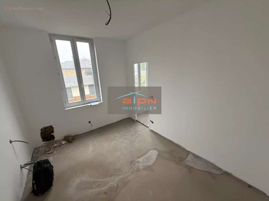 Appartement à MONT-SAINT-AIGNAN
