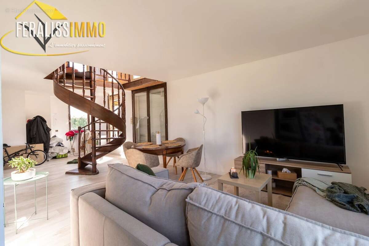 Appartement à ERAGNY