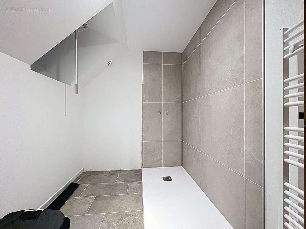 Maison à BRISSAC-QUINCE