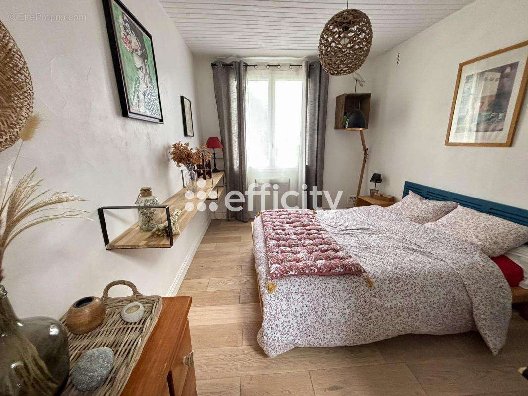 Maison à NIEUL-SUR-MER