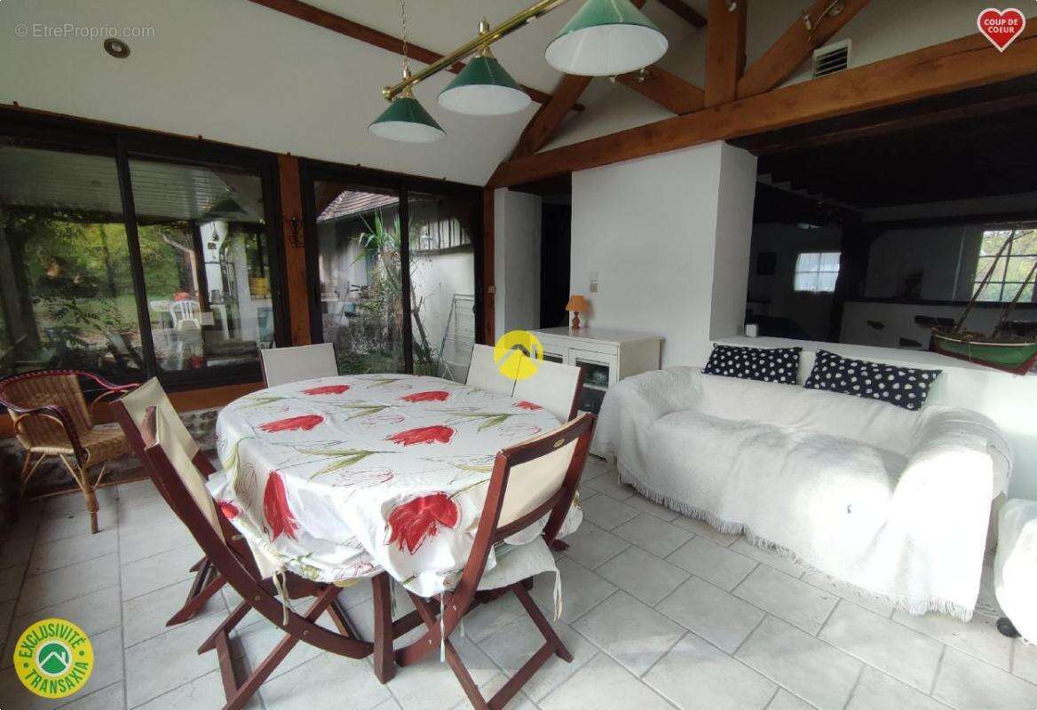 Maison à VAILLY-SUR-SAULDRE