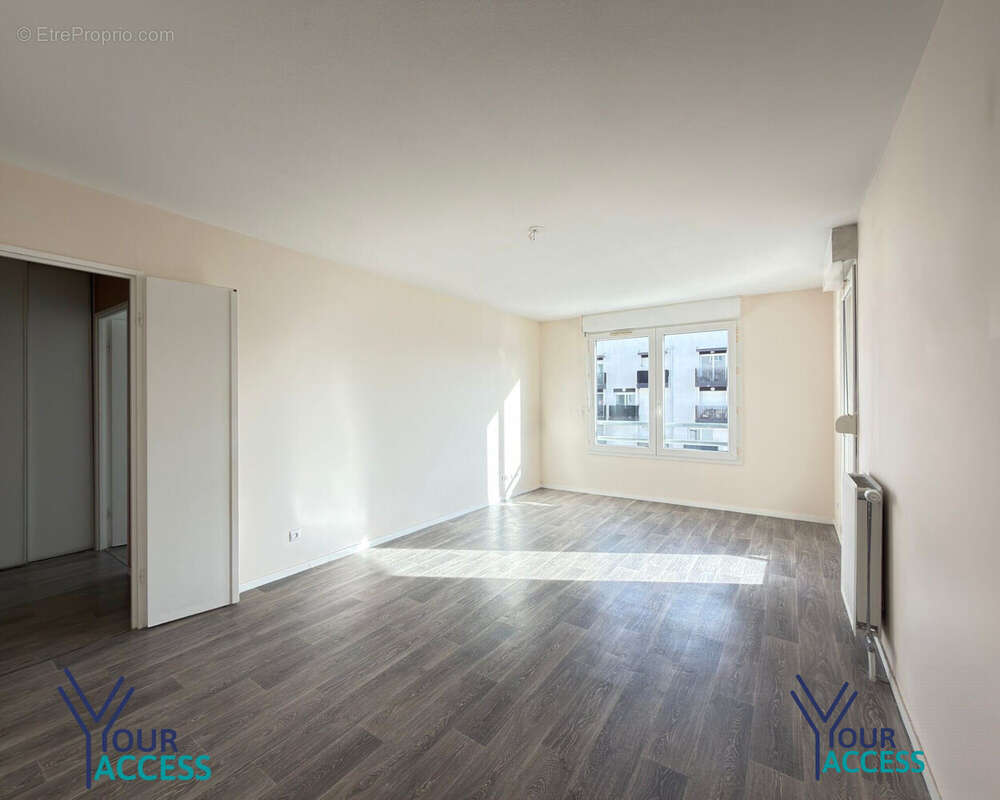 Appartement à BRON