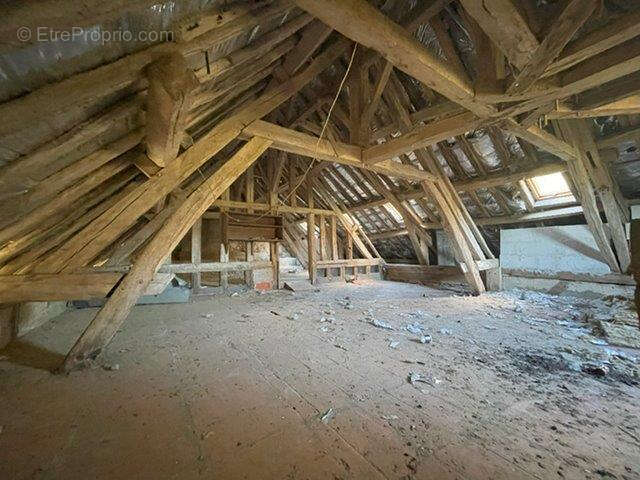 Maison à MONTMIRAIL