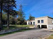 Maison à SAINT-HILAIRE-DE-BRETHMAS