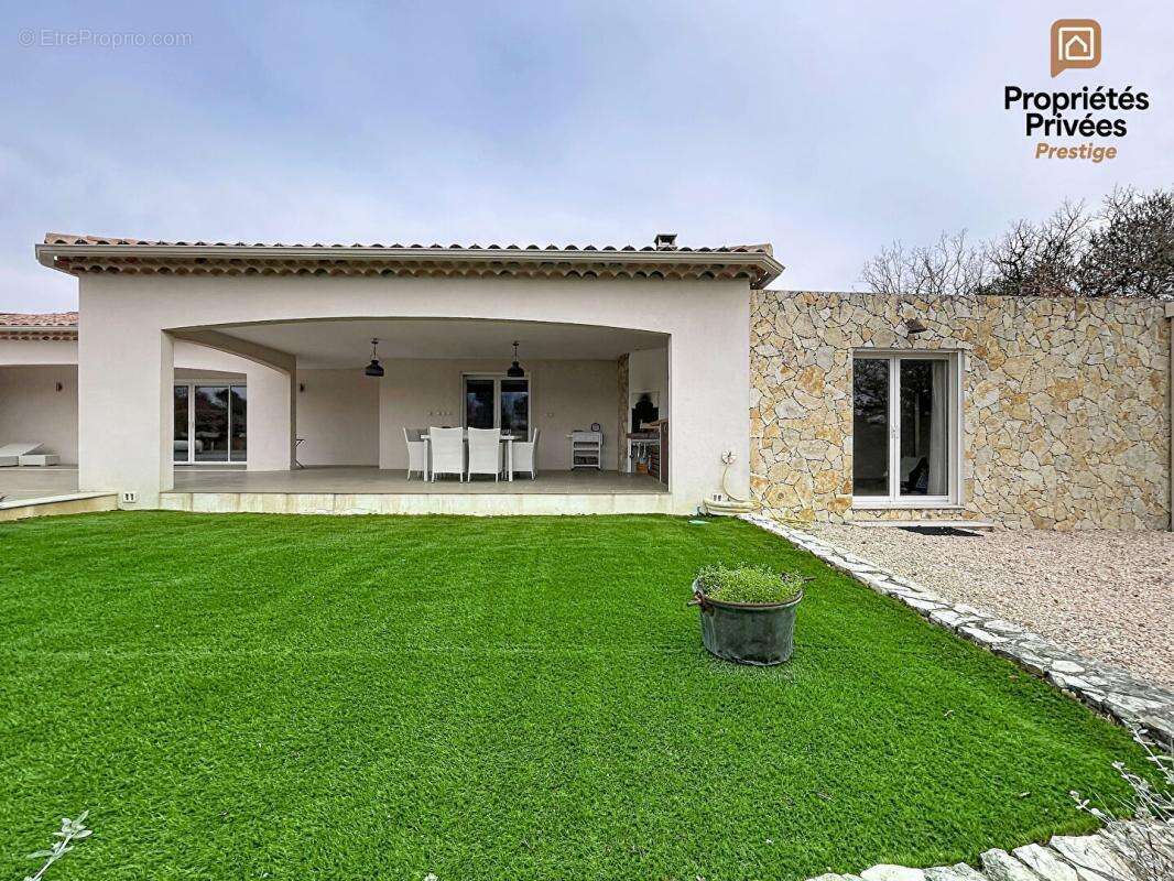 Maison à OLLIERES
